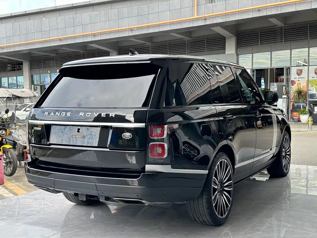 Land Rover Range Rover 2019 — фото 22