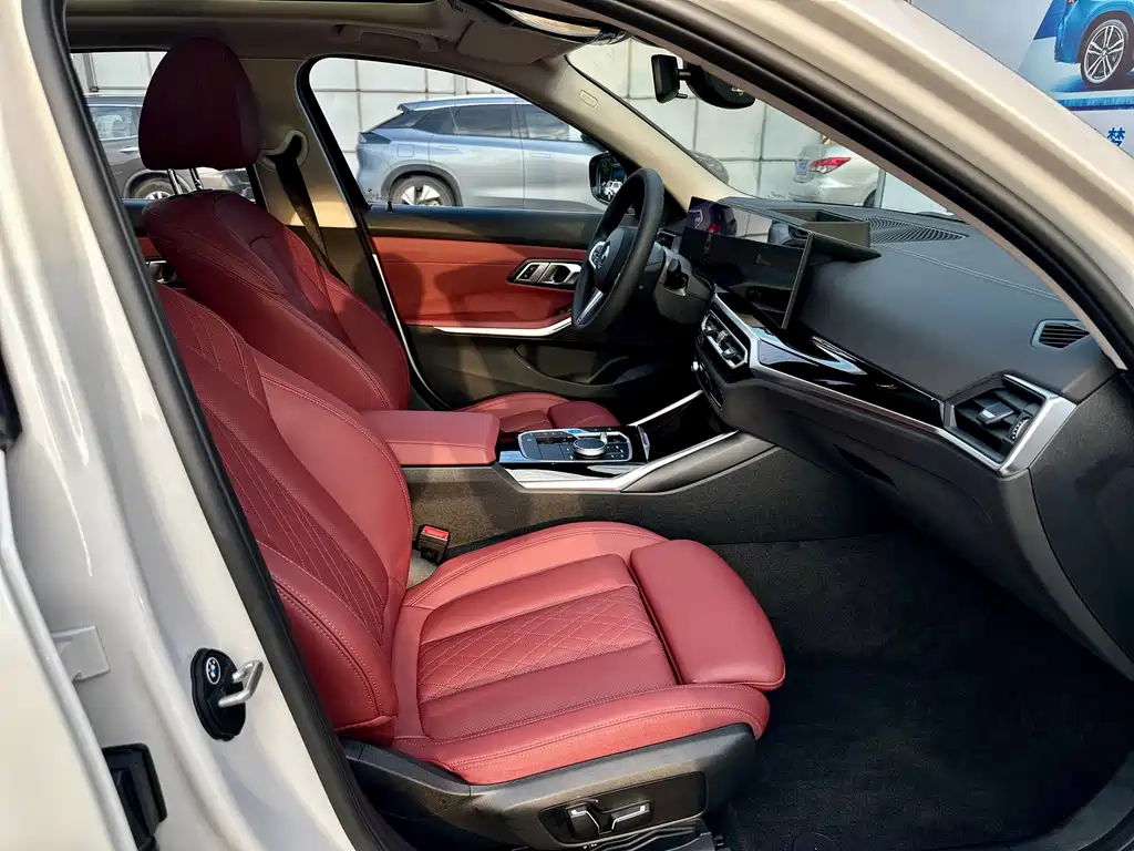 BMW i3 2025 — фото 12