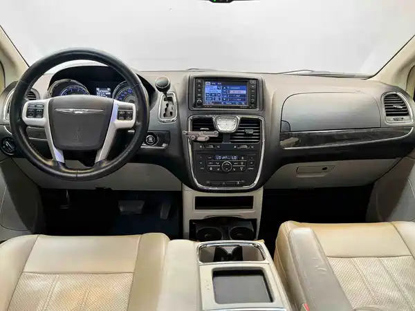 Chrysler Grand Voyager 2014