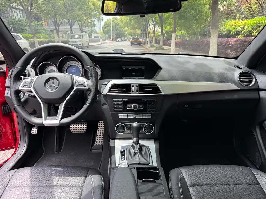 Mercedes-Benz C-Class 2015 — фото 11