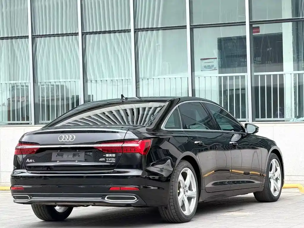 Audi A6L 2019