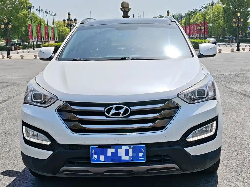 Hyundai Santa Fe 2015 — фото 2