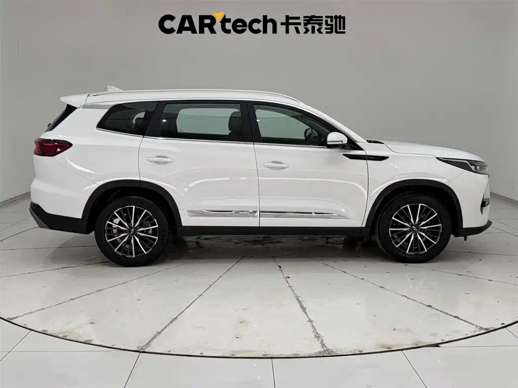 Chery Tiggo 8 PRO 2025 — фото 12