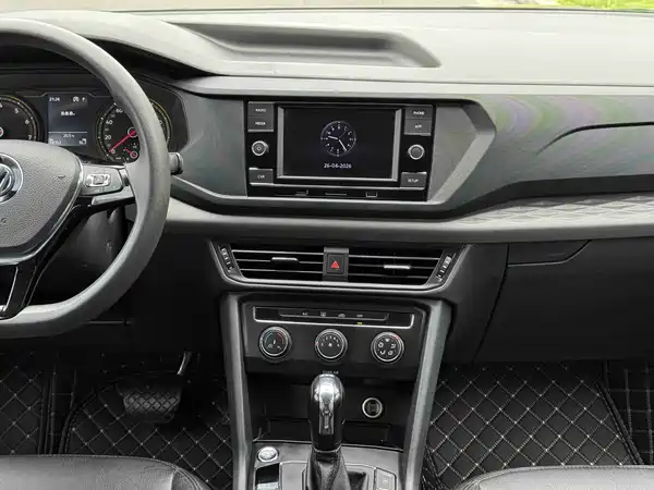 Volkswagen Tharu 2019