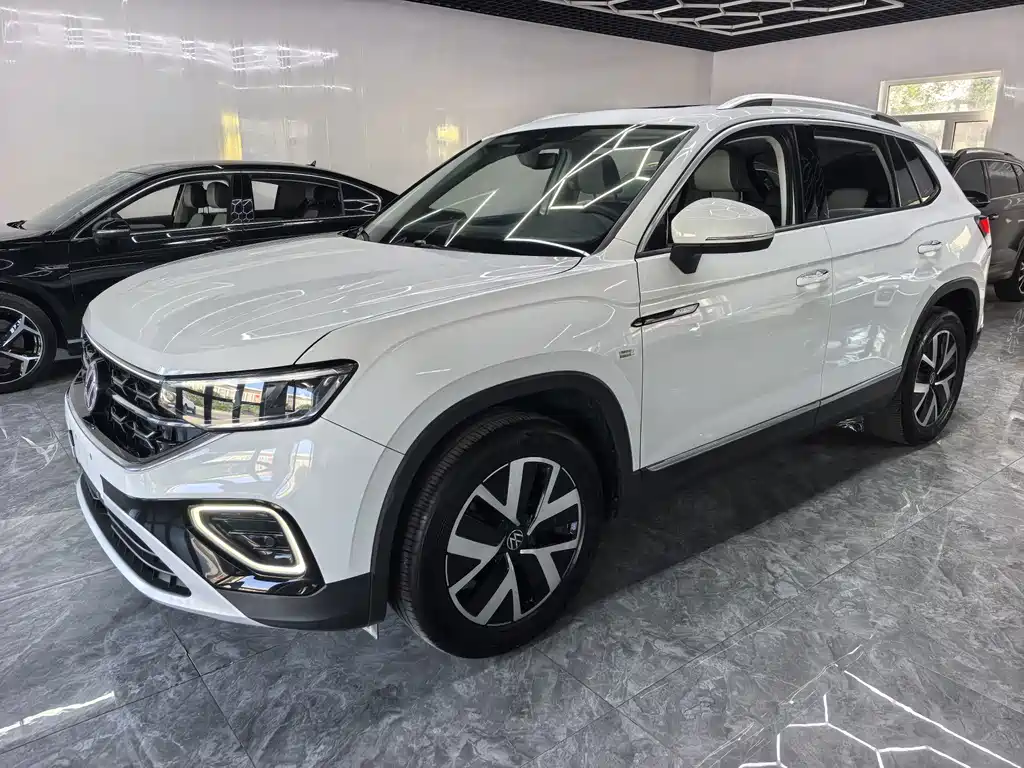 Volkswagen Tayron 2023