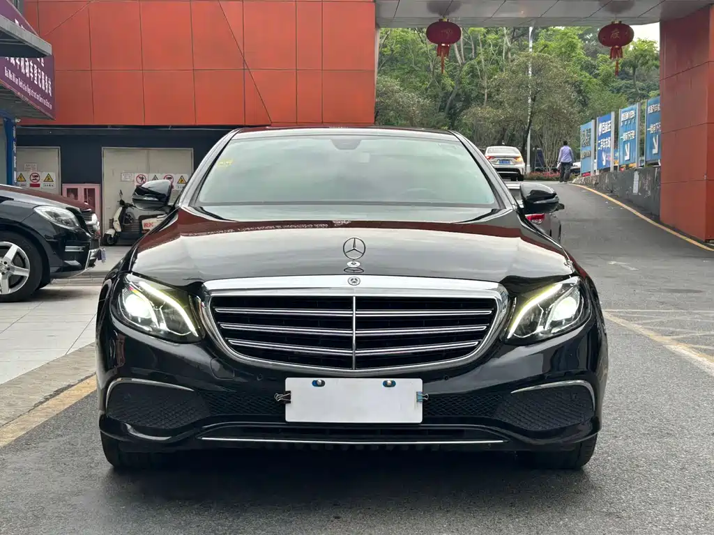 Mercedes-Benz E-Class 2018 — фото 2