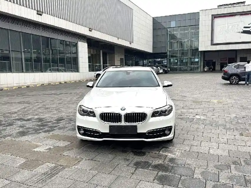 BMW 5 Series 2015