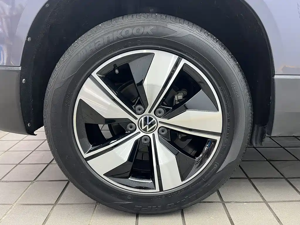 Volkswagen Tharu 2022 — фото 21