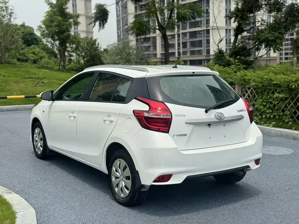Toyota Yaris L 2017