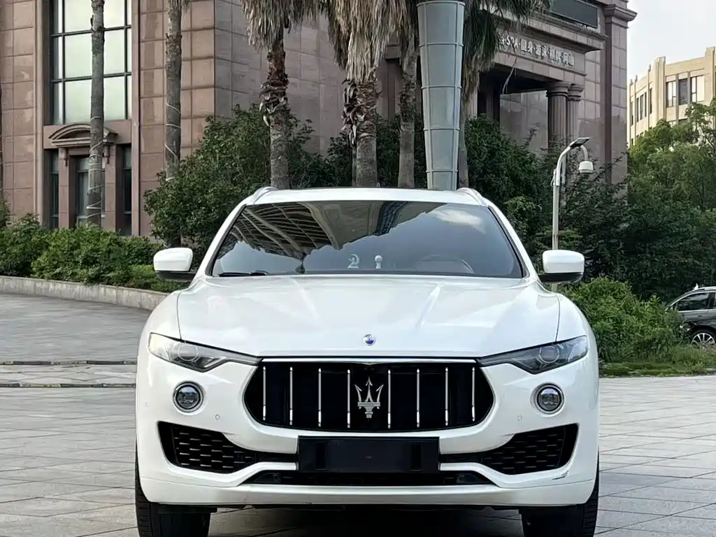 Maserati Levante 2018 — фото 2
