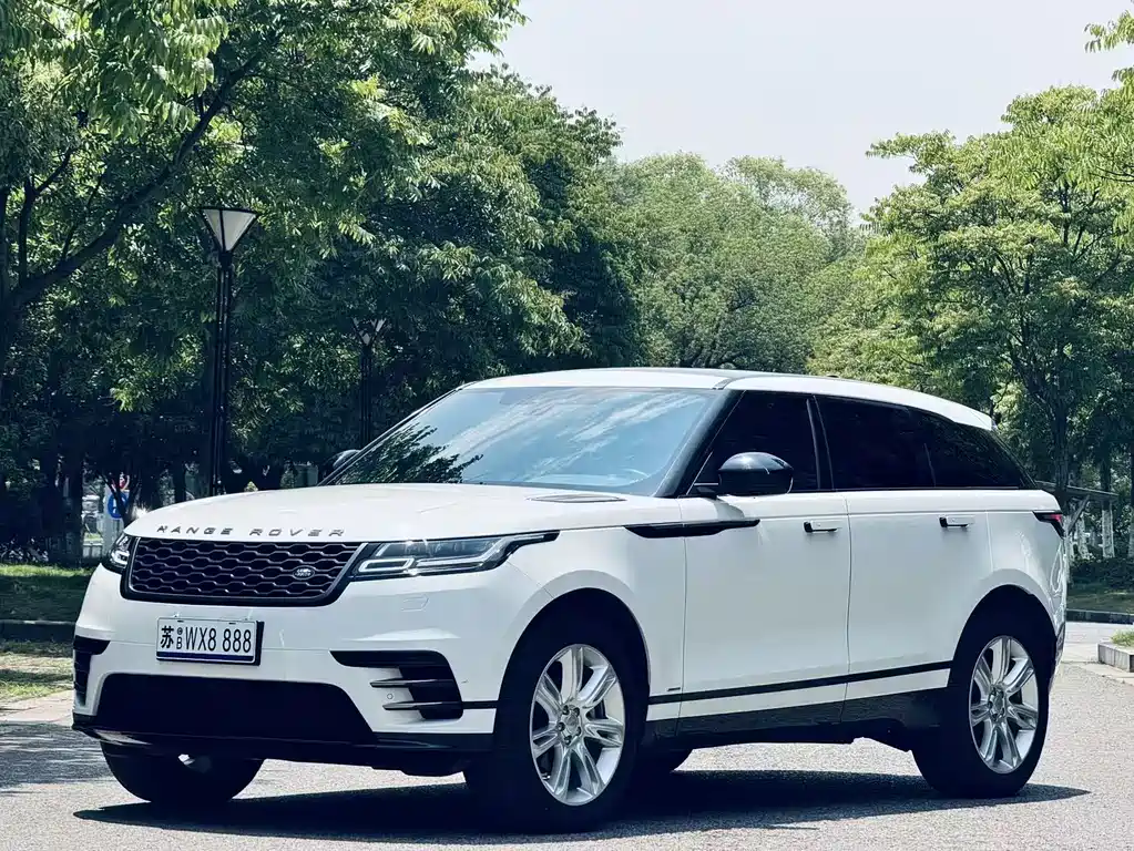 Land Rover Velar 2021 — фото 1