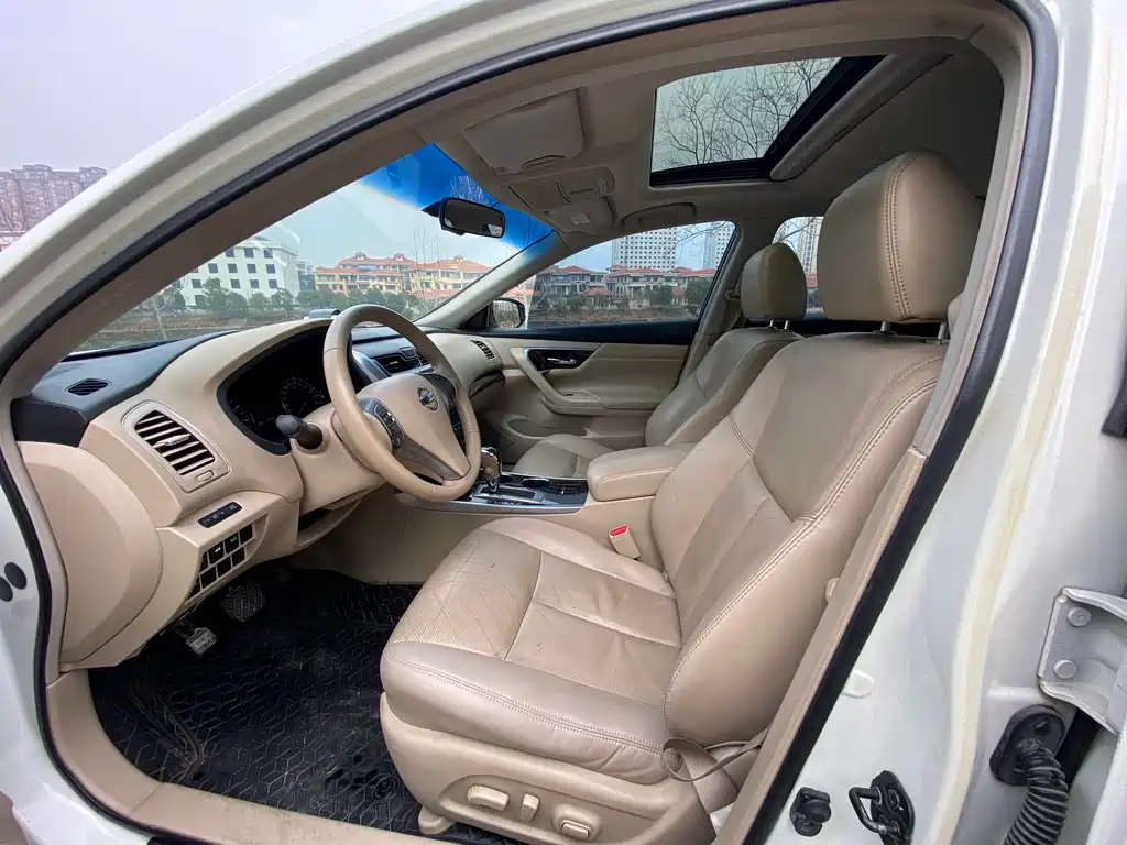 Nissan Teana 2014 — фото 10