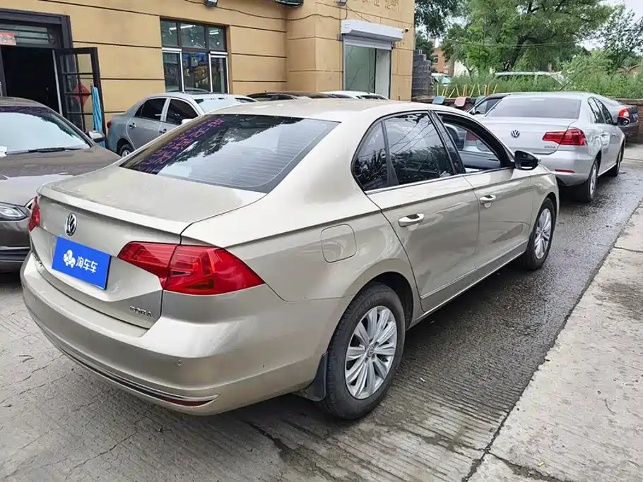 Volkswagen Bora 2016
