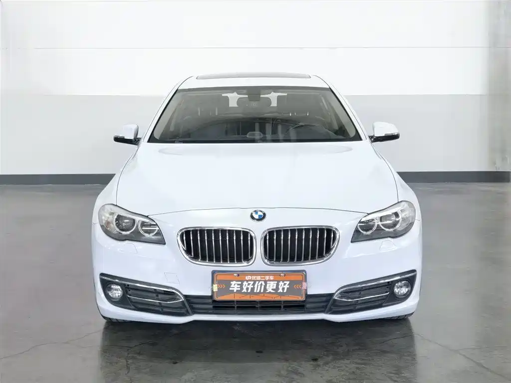 BMW 5 Series 2016 — фото 3