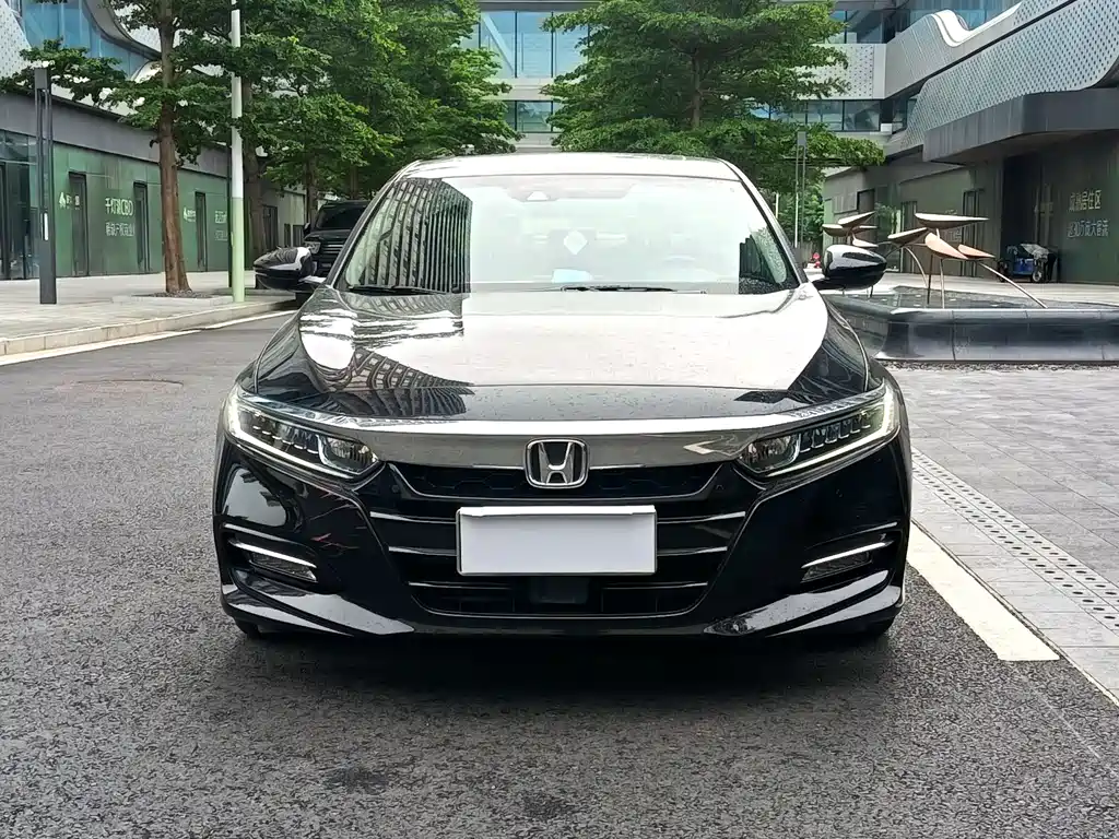 Honda Accord 2021 — фото 2
