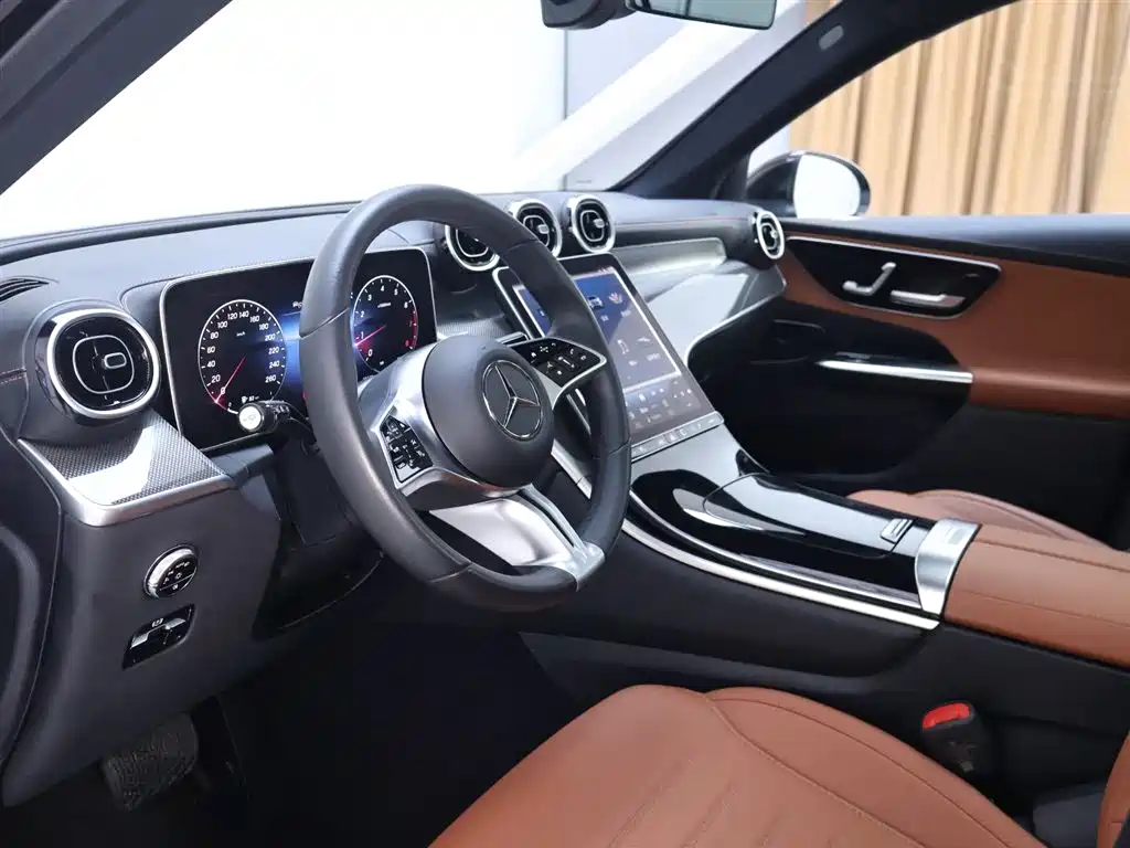 Mercedes-Benz GLC 2023 — фото 11