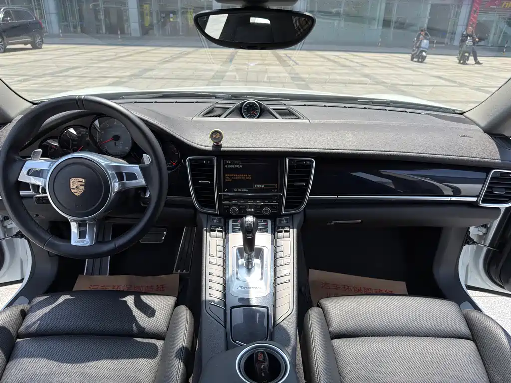 Porsche Panamera 2014 — фото 22