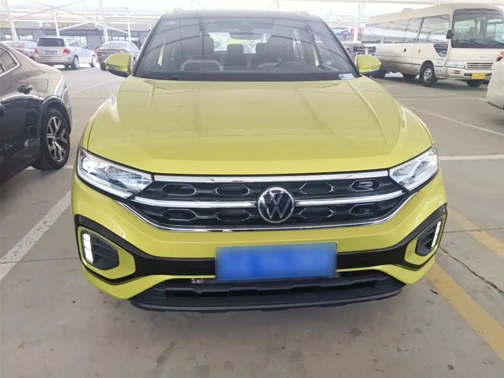 Volkswagen T-Roc 2023 — фото 3