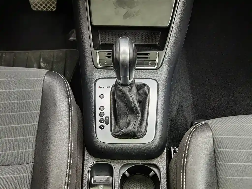 Volkswagen Tiguan 2017 — фото 13