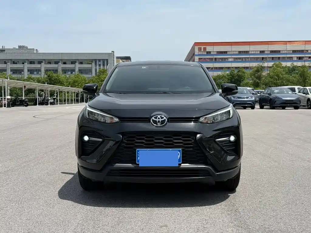 Toyota Wildlander 2023 — фото 2