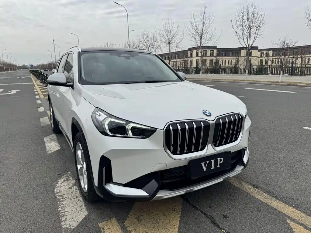 BMW X1 2023 — фото 3