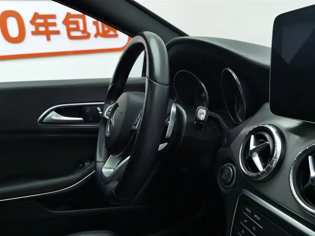 Mercedes-Benz CLA 2018 — фото 22