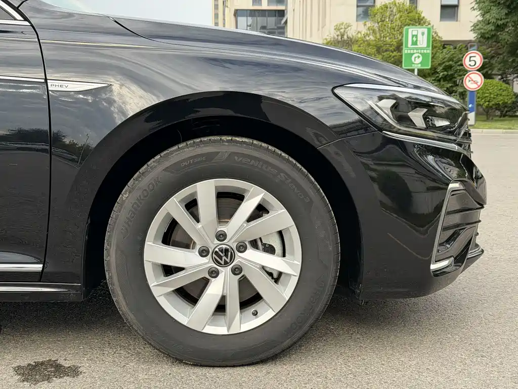 Volkswagen Passat PHEV 2026 — фото 19
