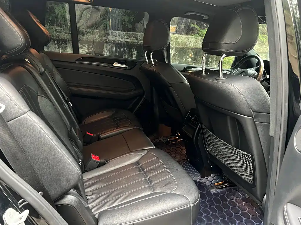Mercedes-Benz GLS 2017 — фото 17