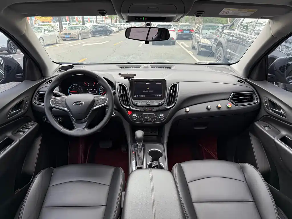Chevrolet Equinox 2022 — фото 13