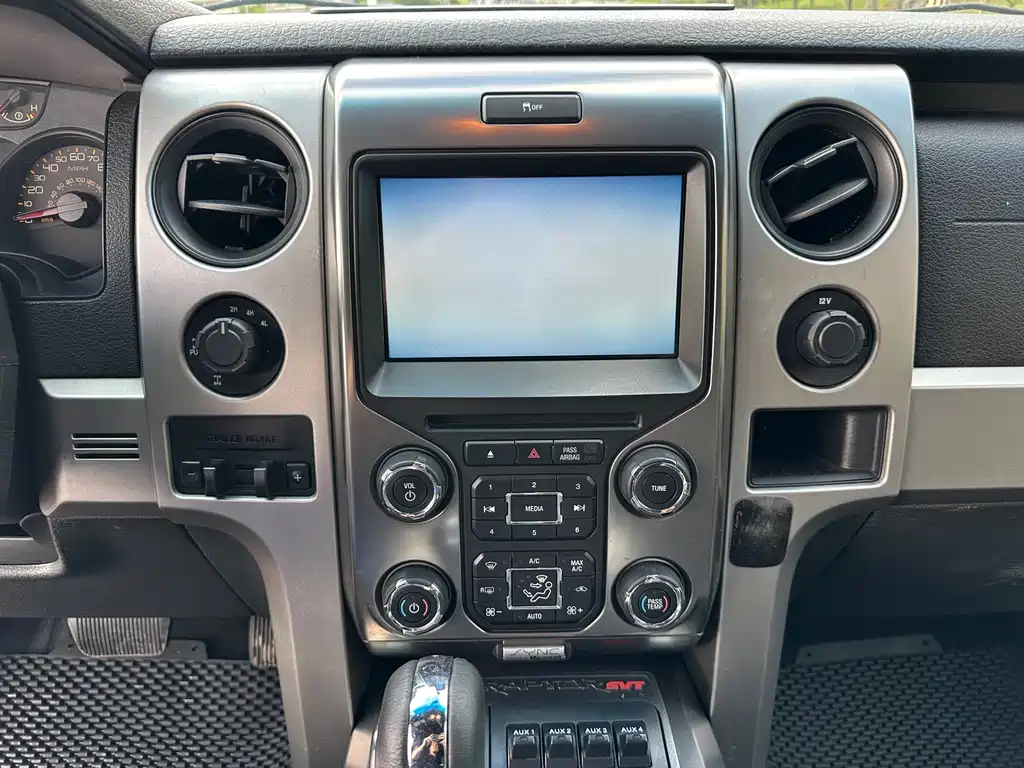 Ford F-150 Raptor 2015 — фото 15