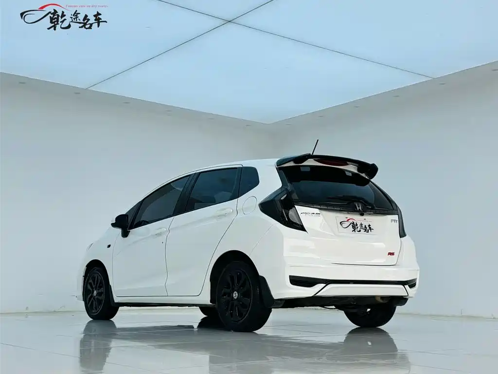 Honda Fit 2019 — фото 5