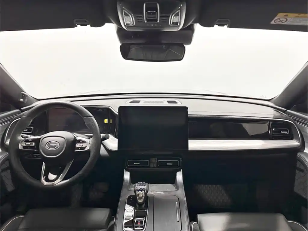 GAC Motor Trumpchi GS8 2023 — фото 8