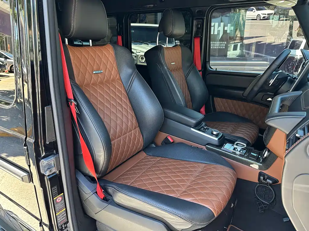 Mercedes-Benz G-Class AMG 2018 — фото 13