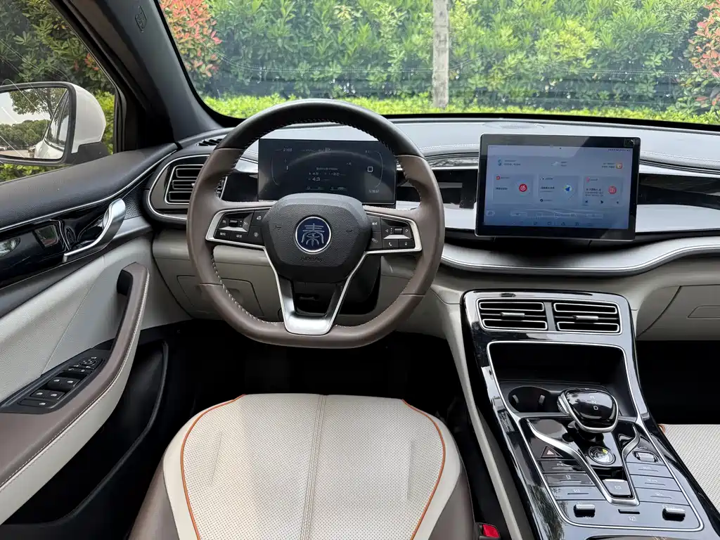 BYD Qin PLUS 2023 — фото 9