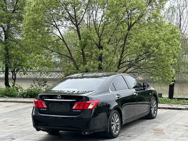 Lexus ES 2009