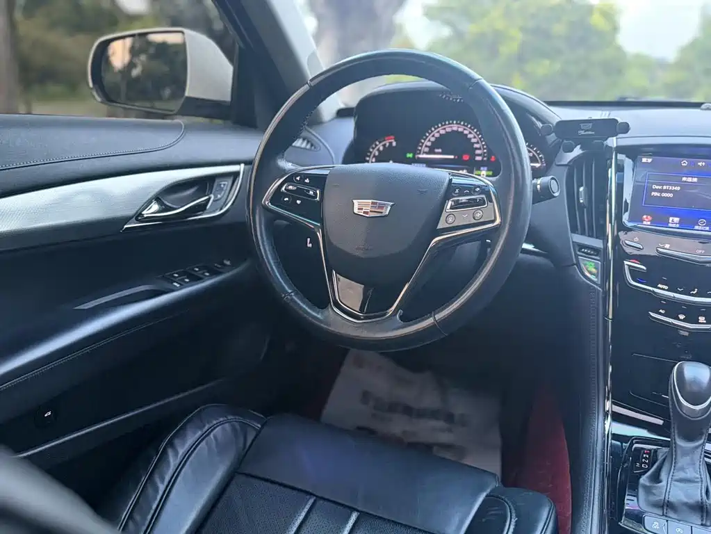 Cadillac ATS-L 2018 — фото 10