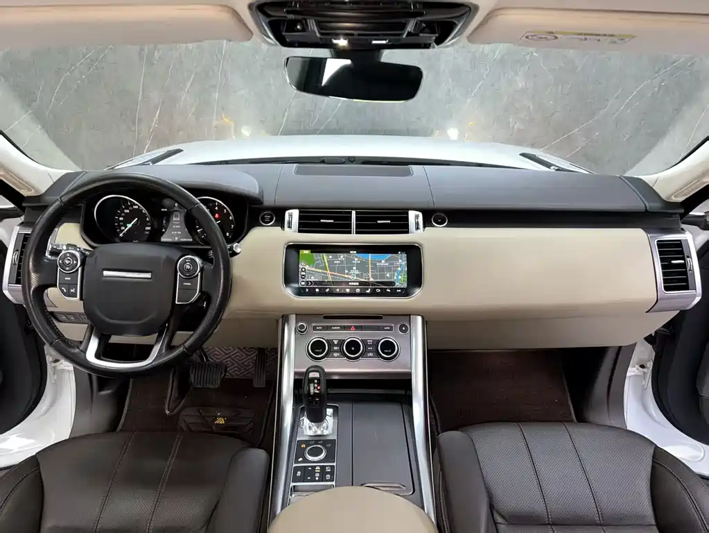 Land Rover Range Rover Sport 2017 — фото 11