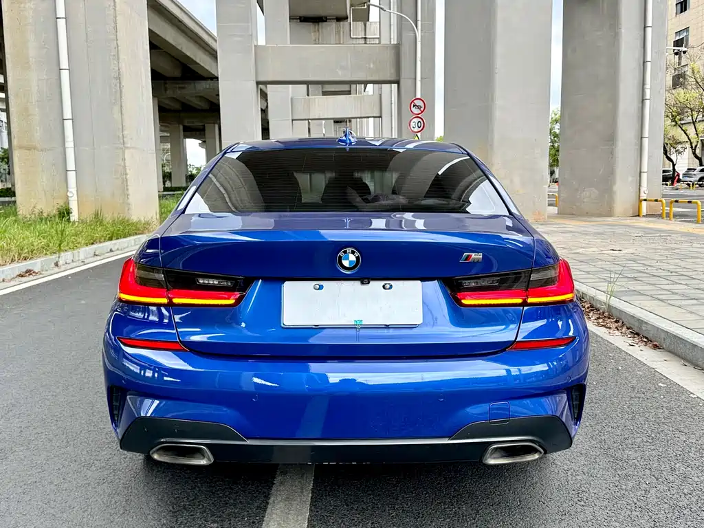 BMW 3 Series 2019 — фото 5