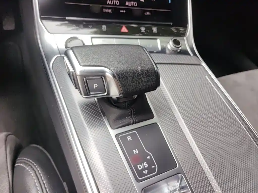 Audi A6L 2024