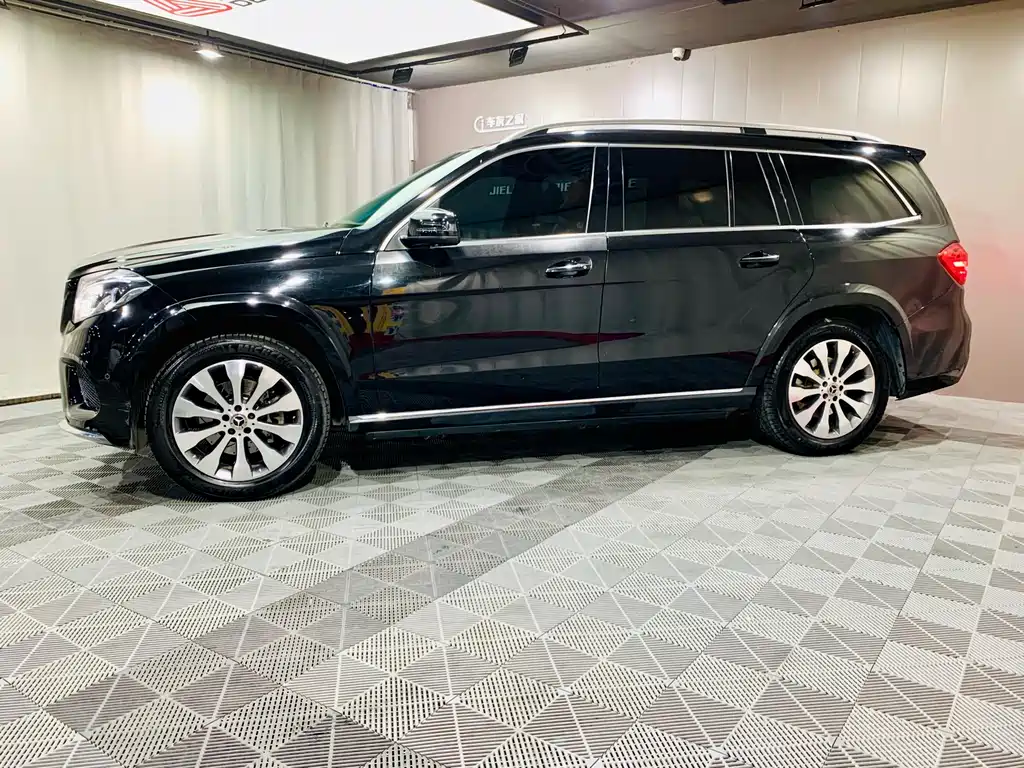 Mercedes-Benz GLS 2018 — фото 4