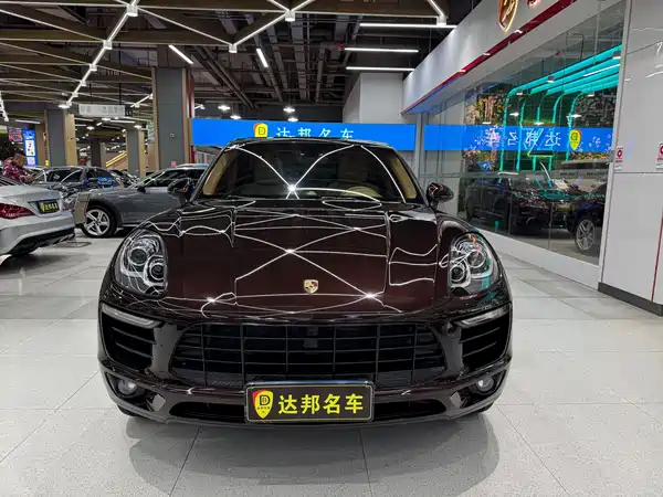 Porsche Macan 2016