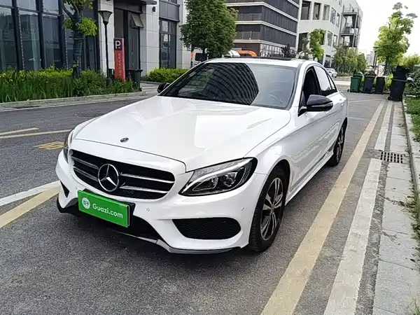 Mercedes-Benz C-Class 2018