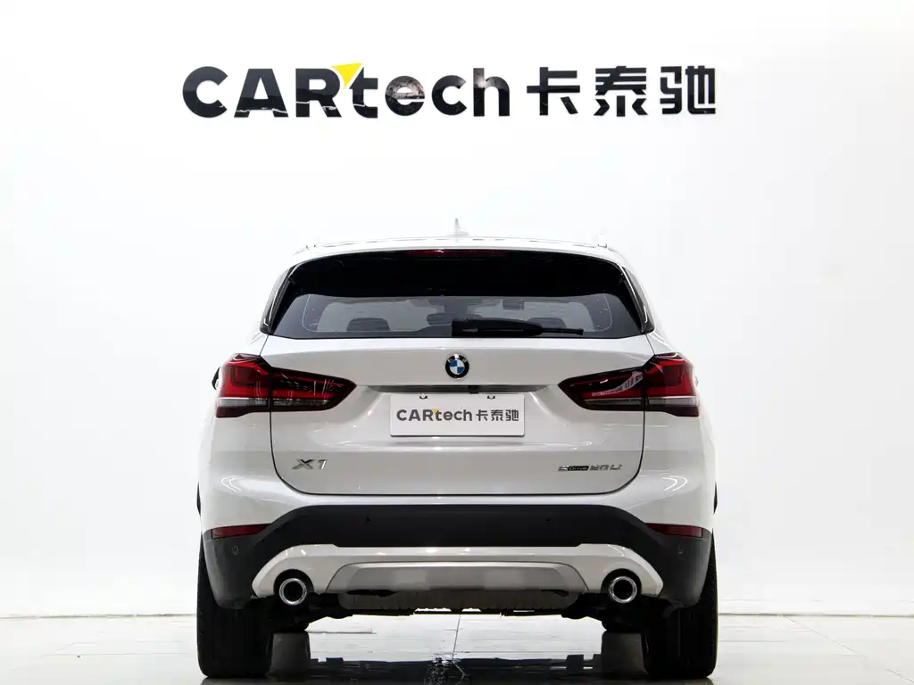 BMW X1 2021 — фото 8