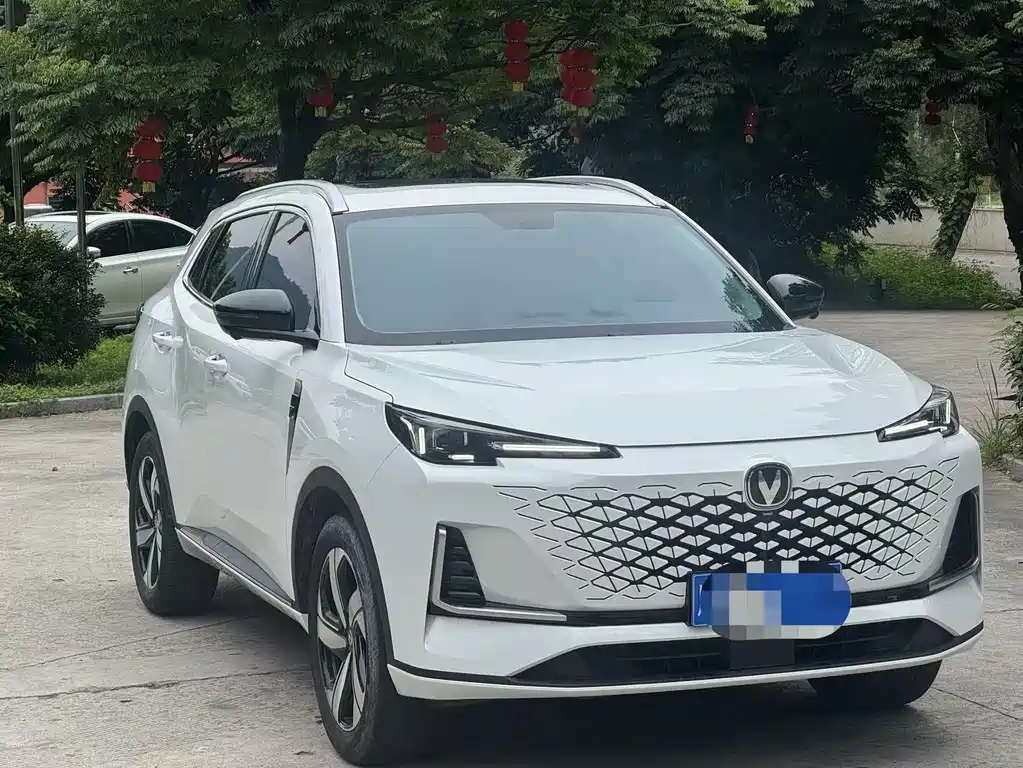 Changan CS55PLUS 2024 — фото 3