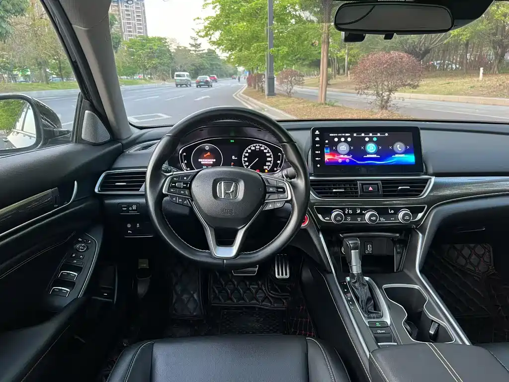 Honda Accord 2023 — фото 4