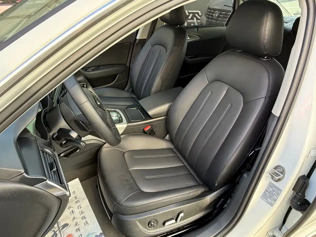 Audi A6L 2016 — фото 14