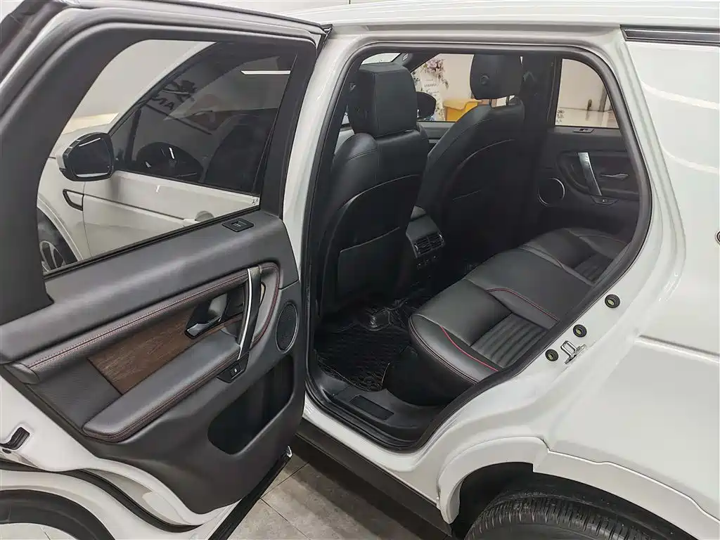 Land Rover Discovery Sport 2021 — фото 13