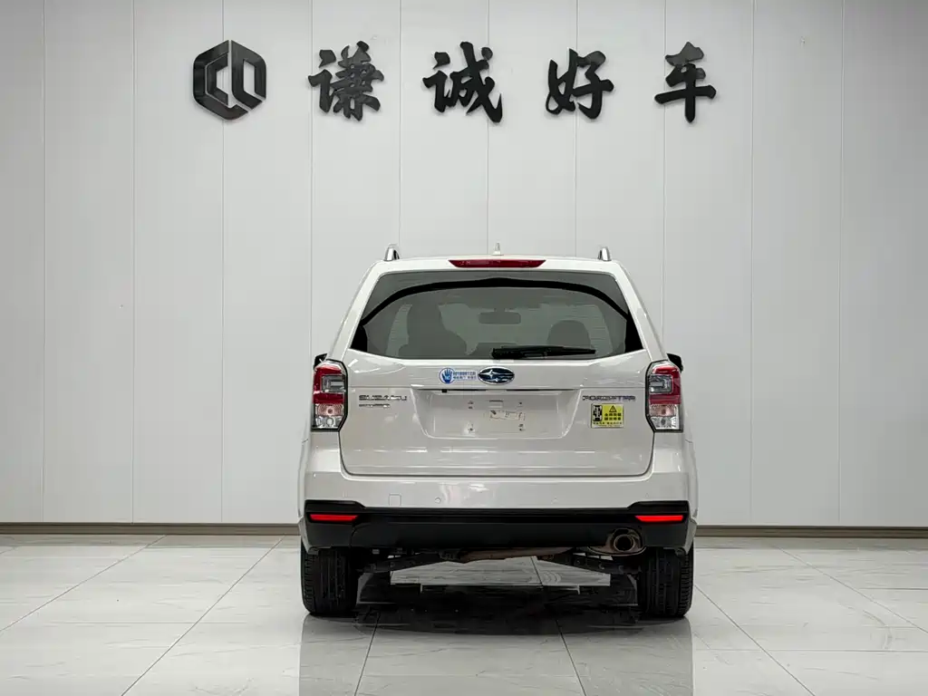 Subaru Forester 2017 — фото 6
