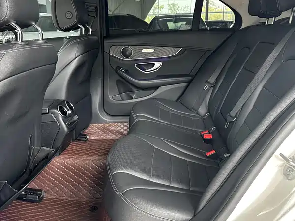 Mercedes-Benz C-Class 2020