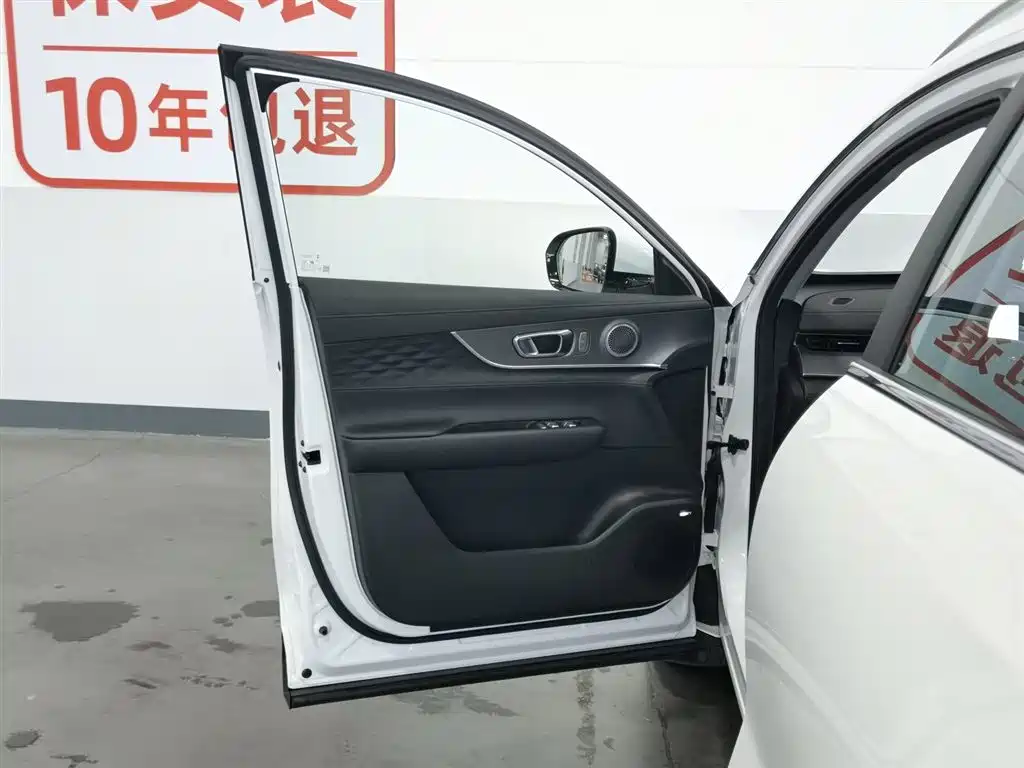 Chery Tiggo 8 PLUS 2026 — фото 8